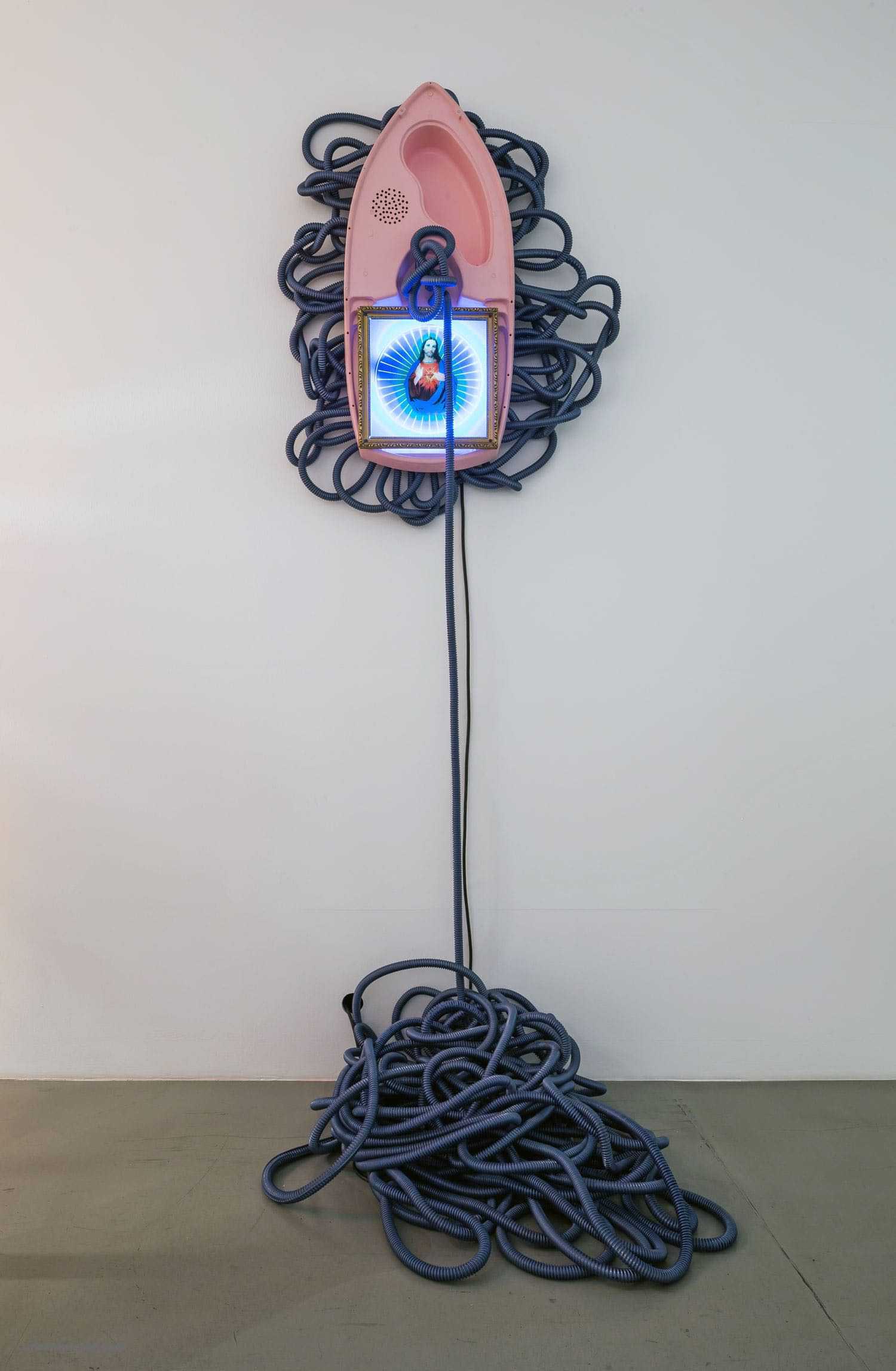 Urban-Hueter-Loveboat_Galerie_Schultz_Anthropogenic_2014